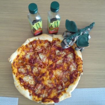 pizza z boczkiem