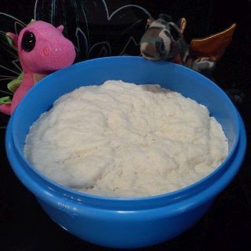 Ciasto na pizzę [przepis podstawowy]