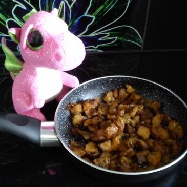 Jak wykorzystać suchy chleb? Grzanki