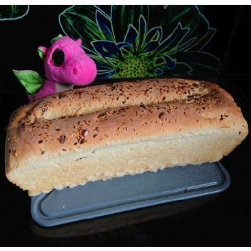 Prosty chleb pszenny na drożdżach