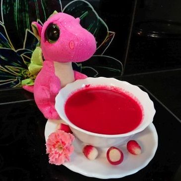 Zupa krem z botwinki i rzodkiewek