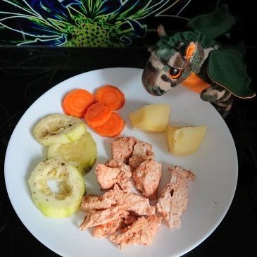 Kurczak na parze w ketchupie