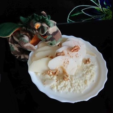 Owsianka jesienna z gruszką i jabłkiem