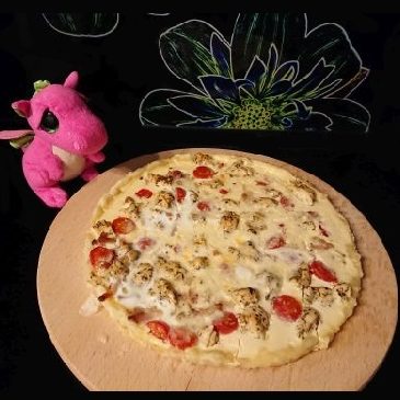 Tarta z kurczakiem i boczkiem