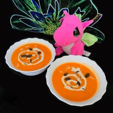 Zupa dyniowo-pomidorowa