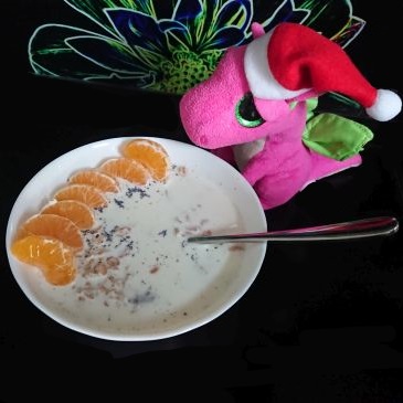 owsianka z makiem i mandarynkami