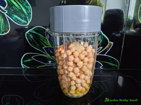 szybki hummus