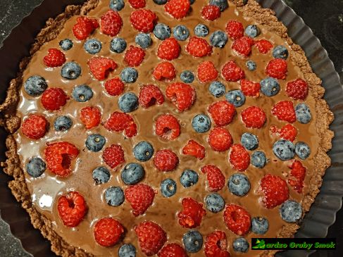 tarta czekoladowa z owocami