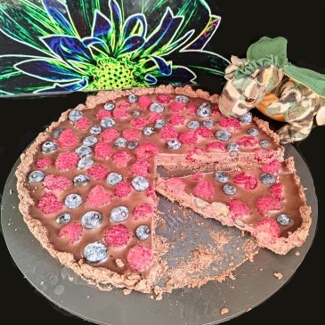 tarta czekoladowa z owocami